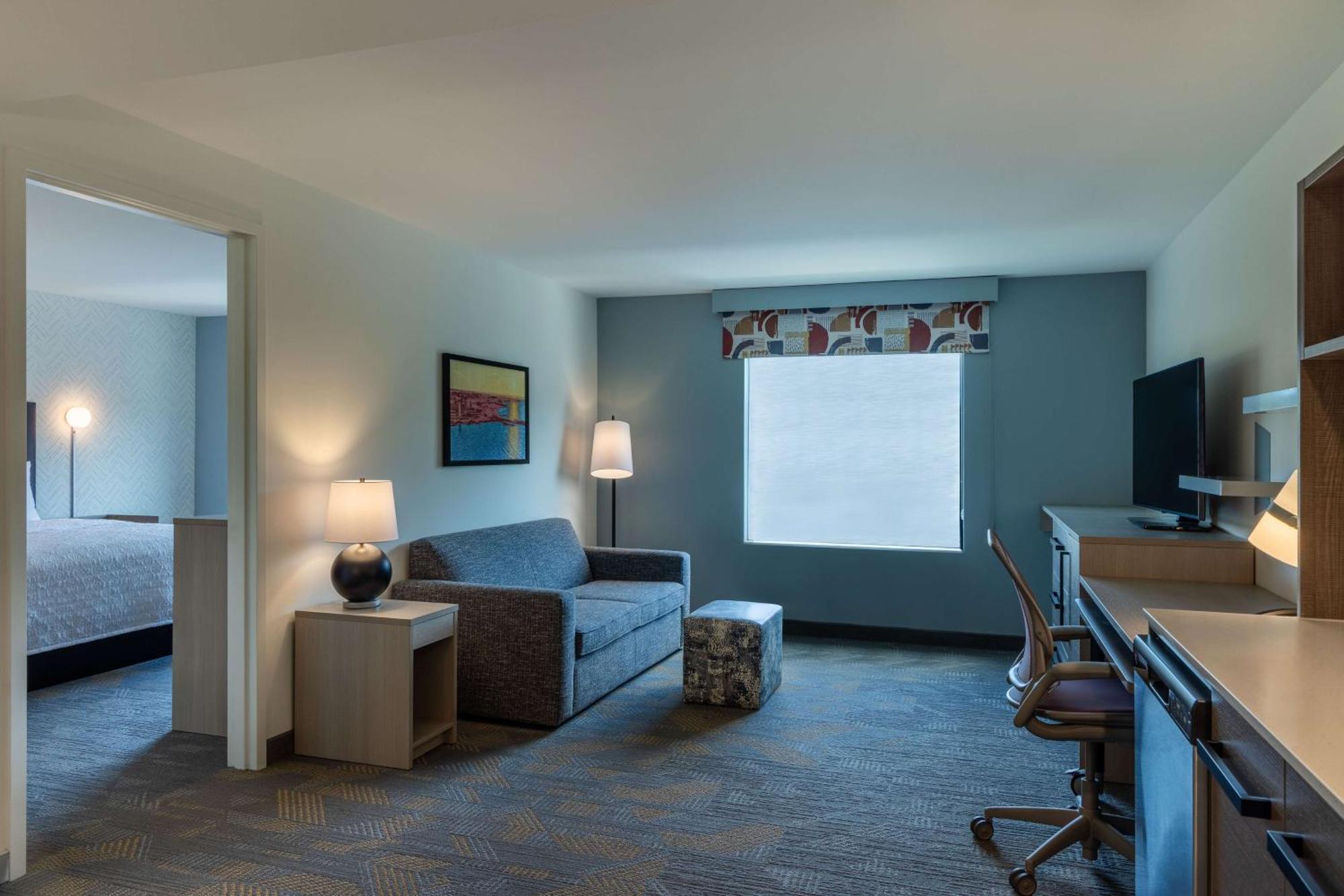 Home2 Suites By Hilton East Haven New Haven ภายนอก รูปภาพ
