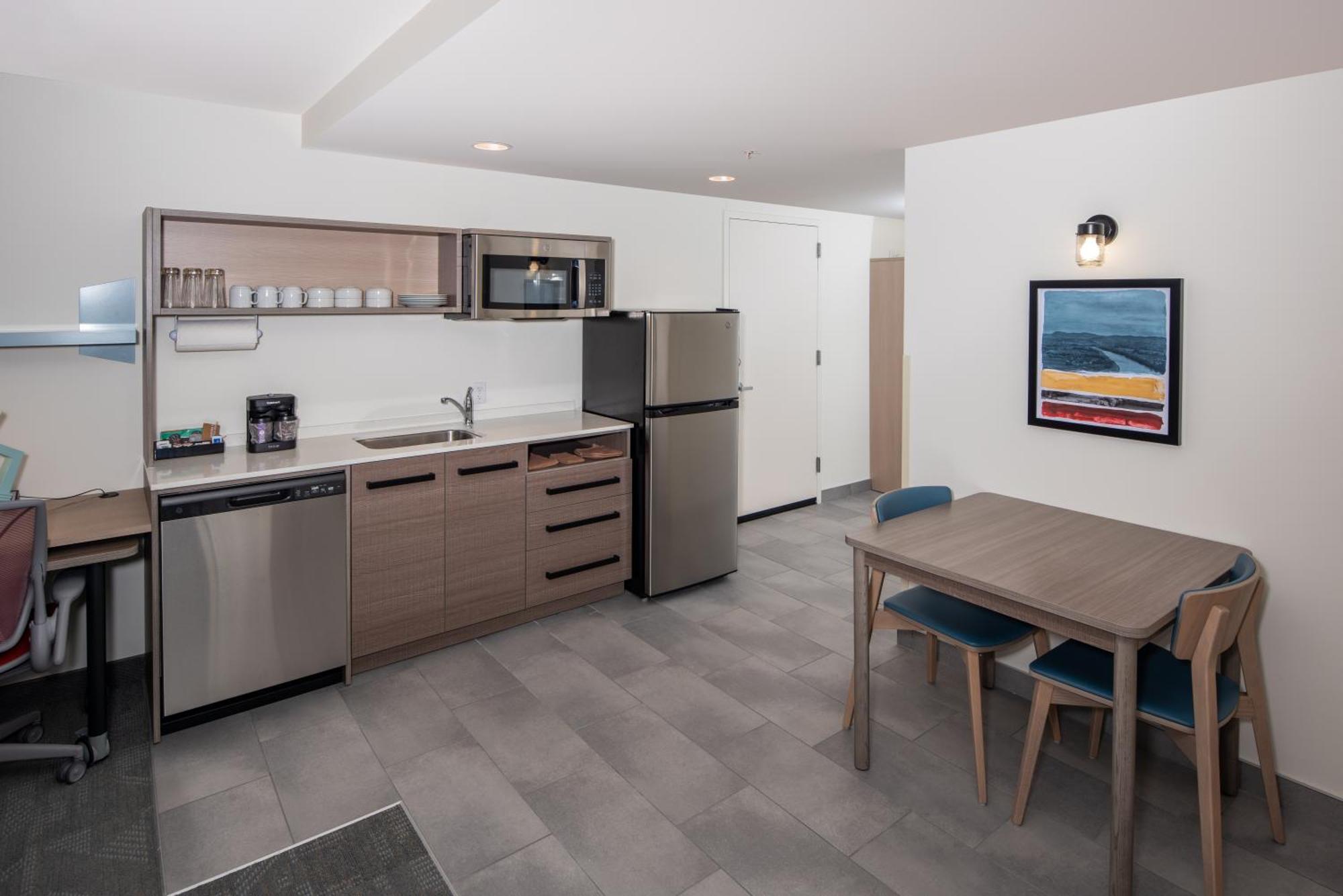 Home2 Suites By Hilton East Haven New Haven ภายนอก รูปภาพ